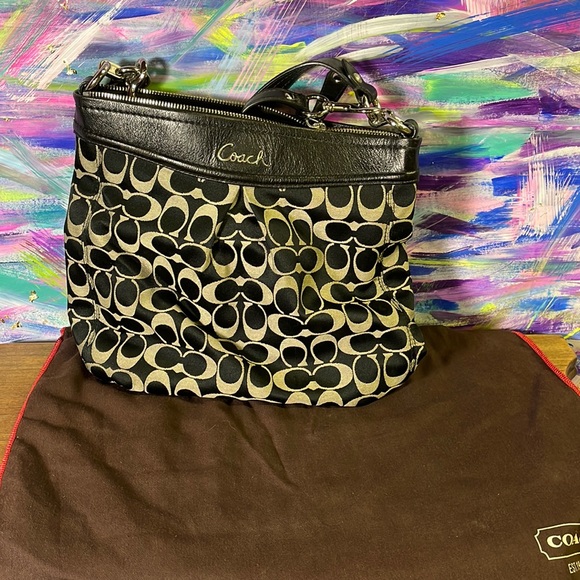 Coach Handbags - Coach bag